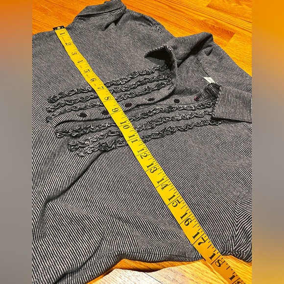 Street One Gray Striped Button-Up Top - Picture 4 of 7